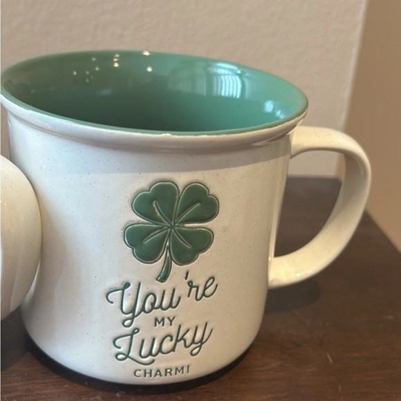 Set Of 2 St Patrick's Day Mugs New Clover You’re My Lucky Charm - Picture 2 of 2
